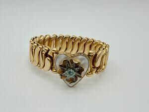 Vintage 1940s B&N Bugbee Niles Sweetheart Bracelet Mother of Pearl Heart